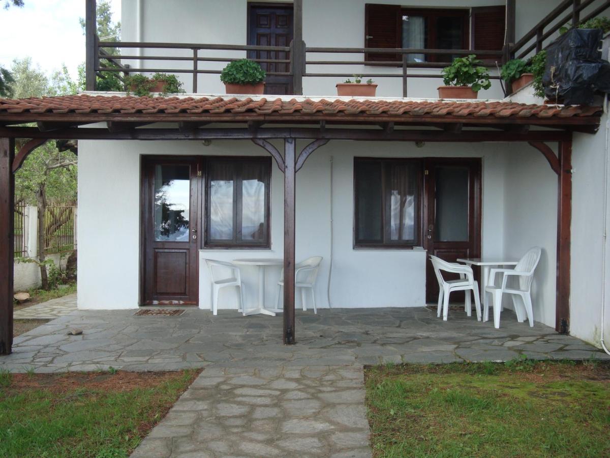 Para Thin Alos Inn Neos Marmaras Chambre photo