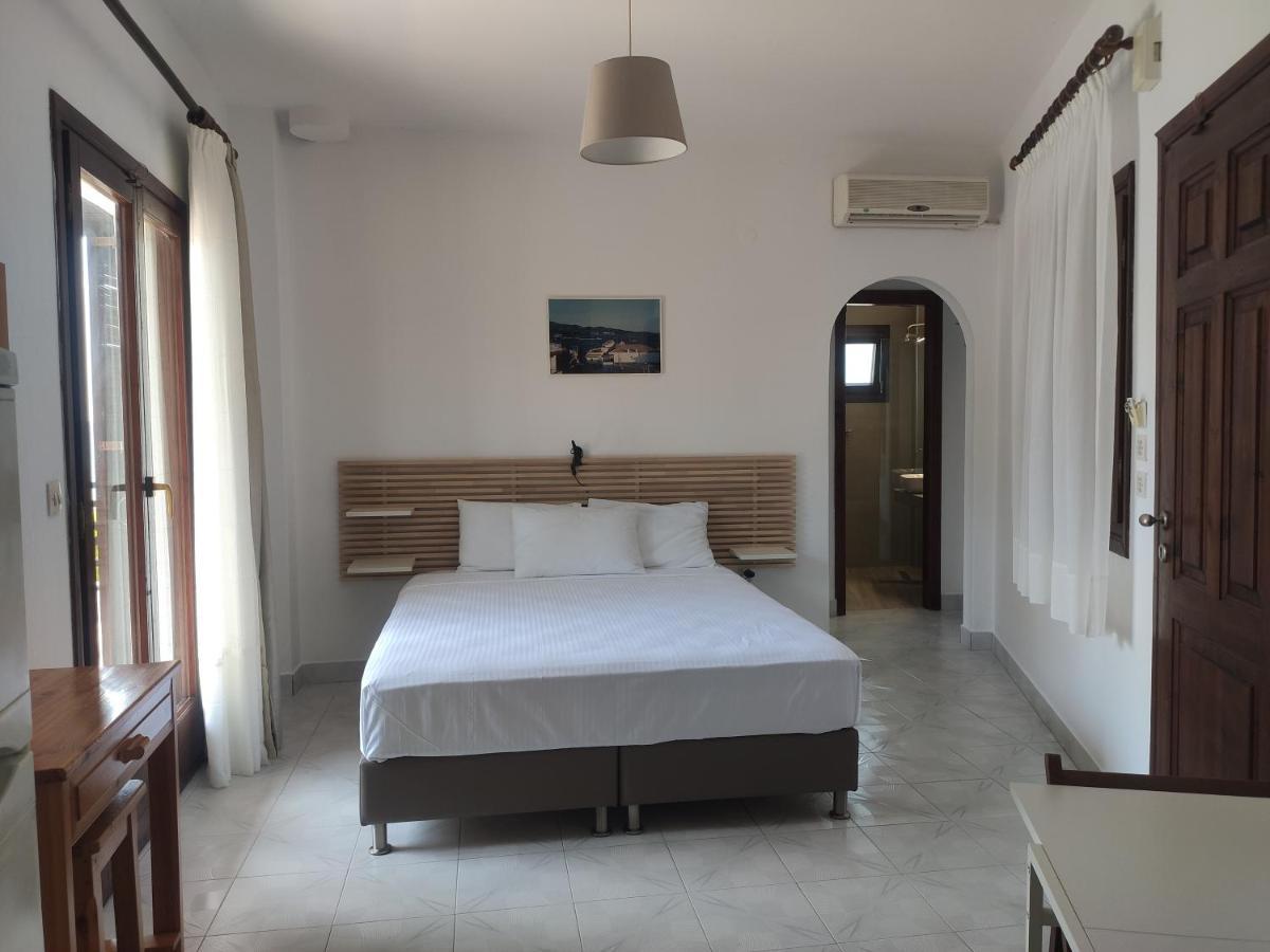 Para Thin Alos Inn Neos Marmaras Extérieur photo