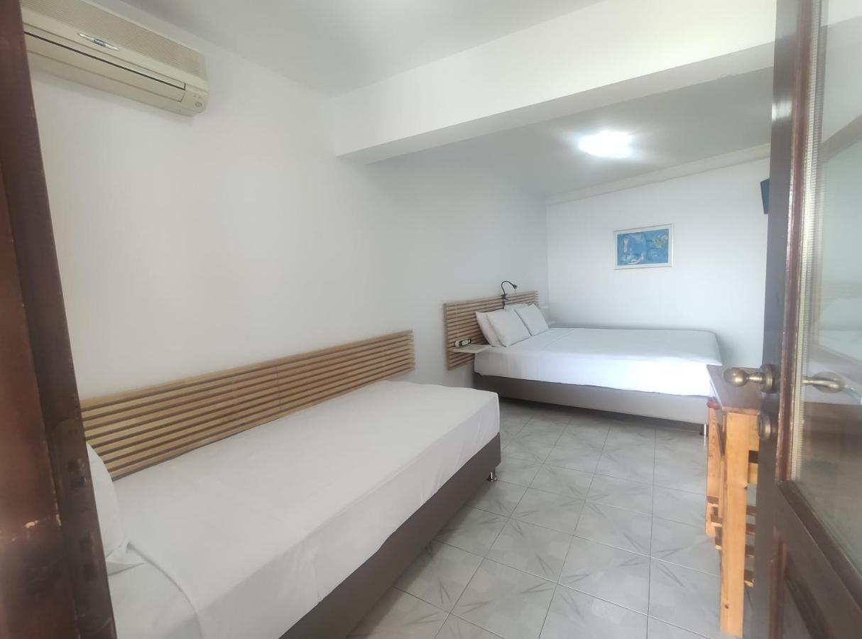 Para Thin Alos Inn Neos Marmaras Extérieur photo