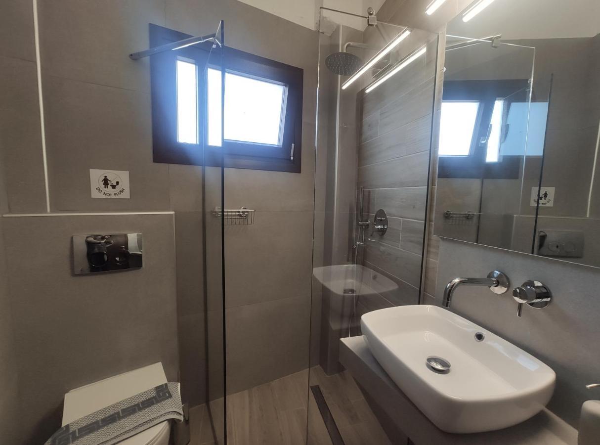 Para Thin Alos Inn Neos Marmaras Extérieur photo