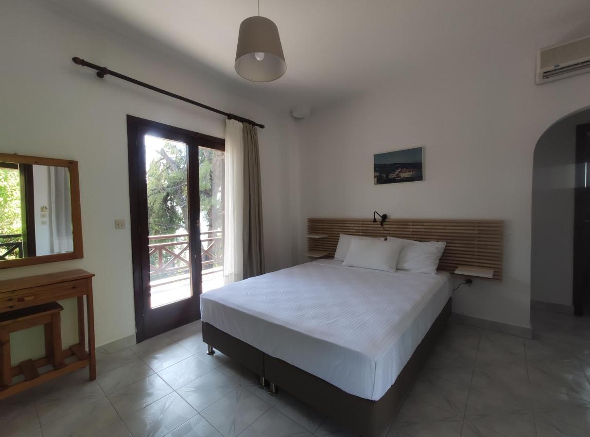 Para Thin Alos Inn Neos Marmaras Extérieur photo