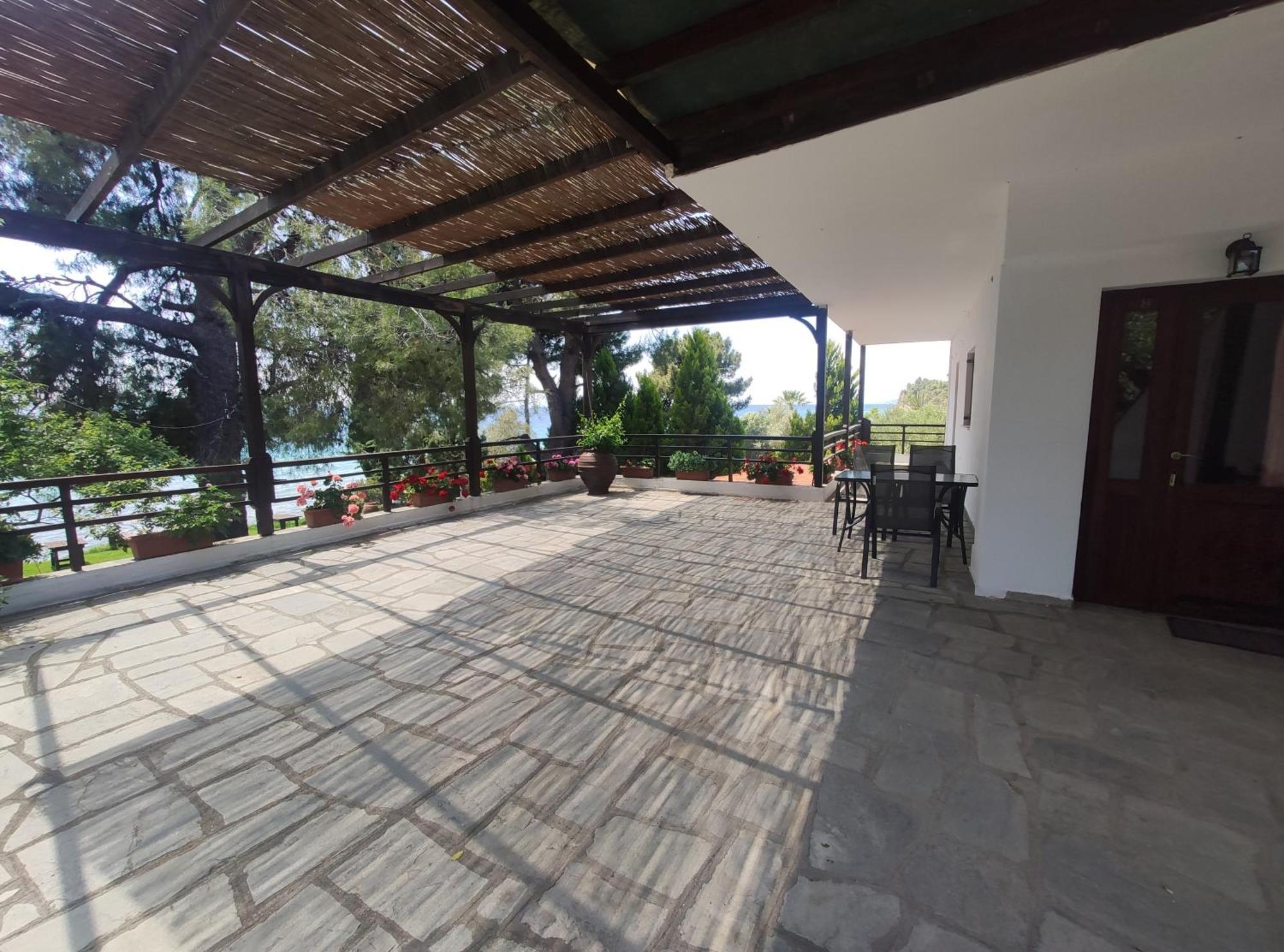 Para Thin Alos Inn Neos Marmaras Extérieur photo