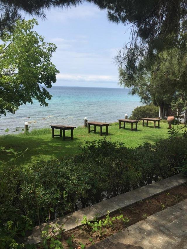Para Thin Alos Inn Neos Marmaras Extérieur photo